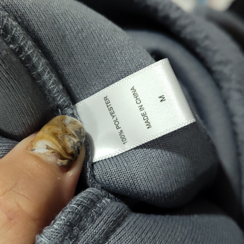 New UGG Koolaburra Sherpa Pullover in Grey Size Medium - Picture 6 of 7